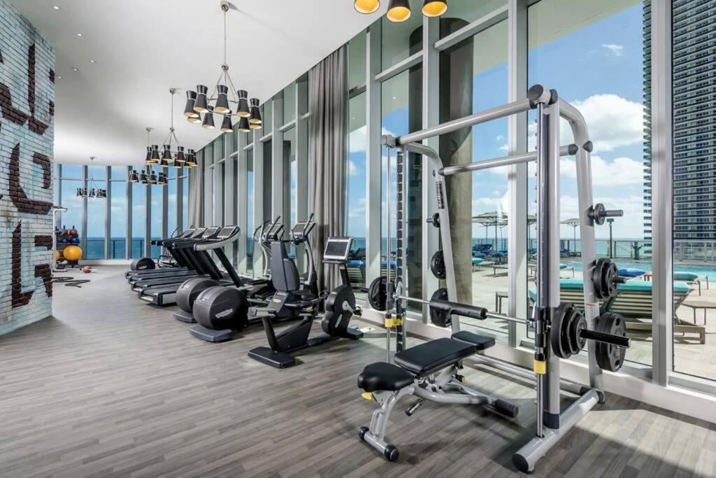 Direct Oceanfront Condo - Hyde Resort ハリウッド エクステリア 写真